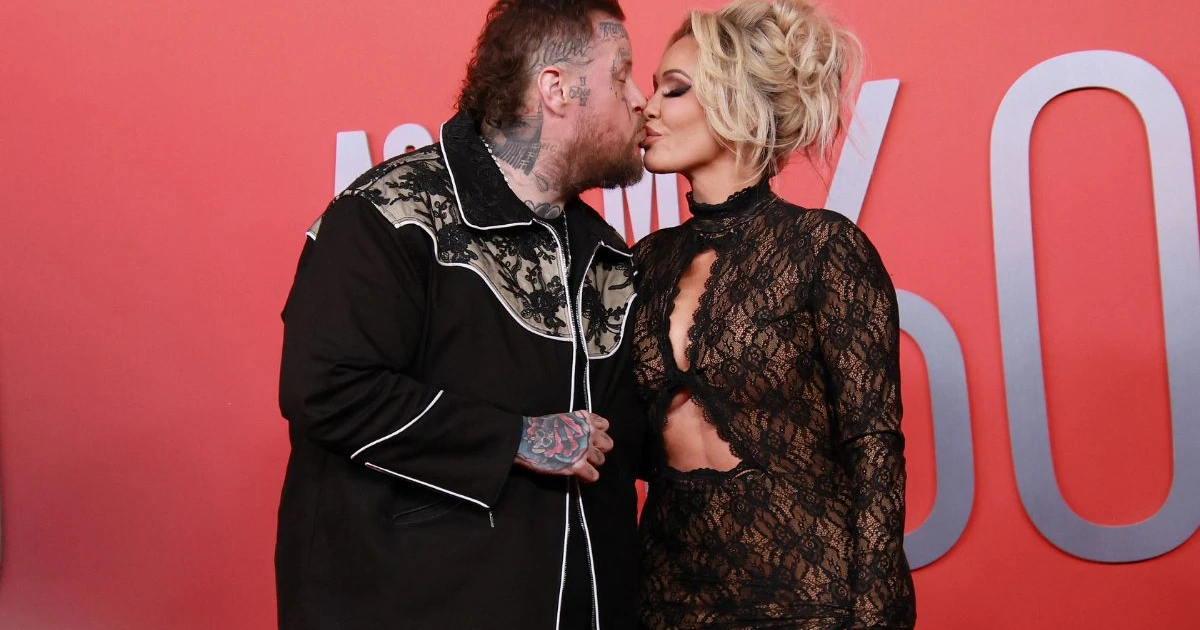 Bunnie Xo and Jelly Roll are having a baby after divorce