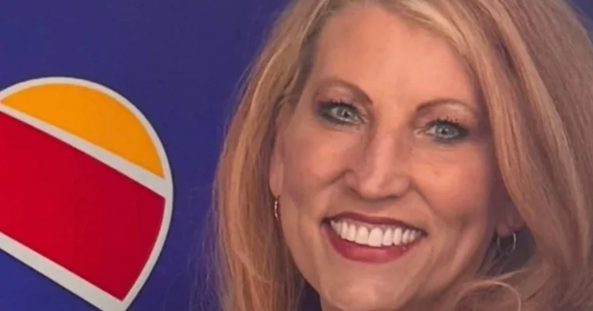 Southwest flight attendant Jenny Lupton's final text revealed