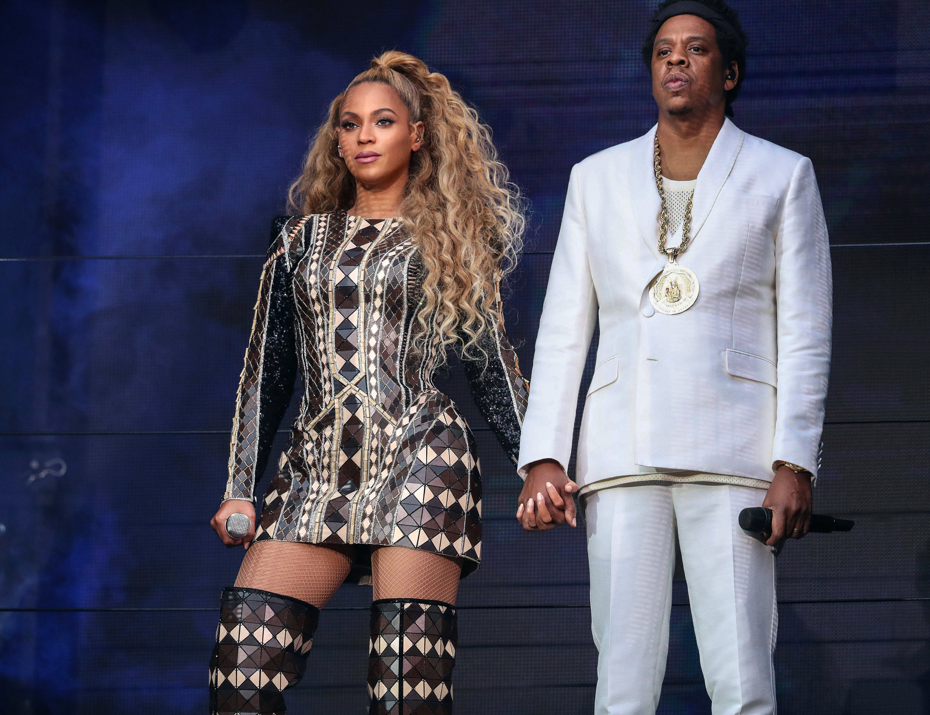 Is Beyonce pregnant? Plus, more news