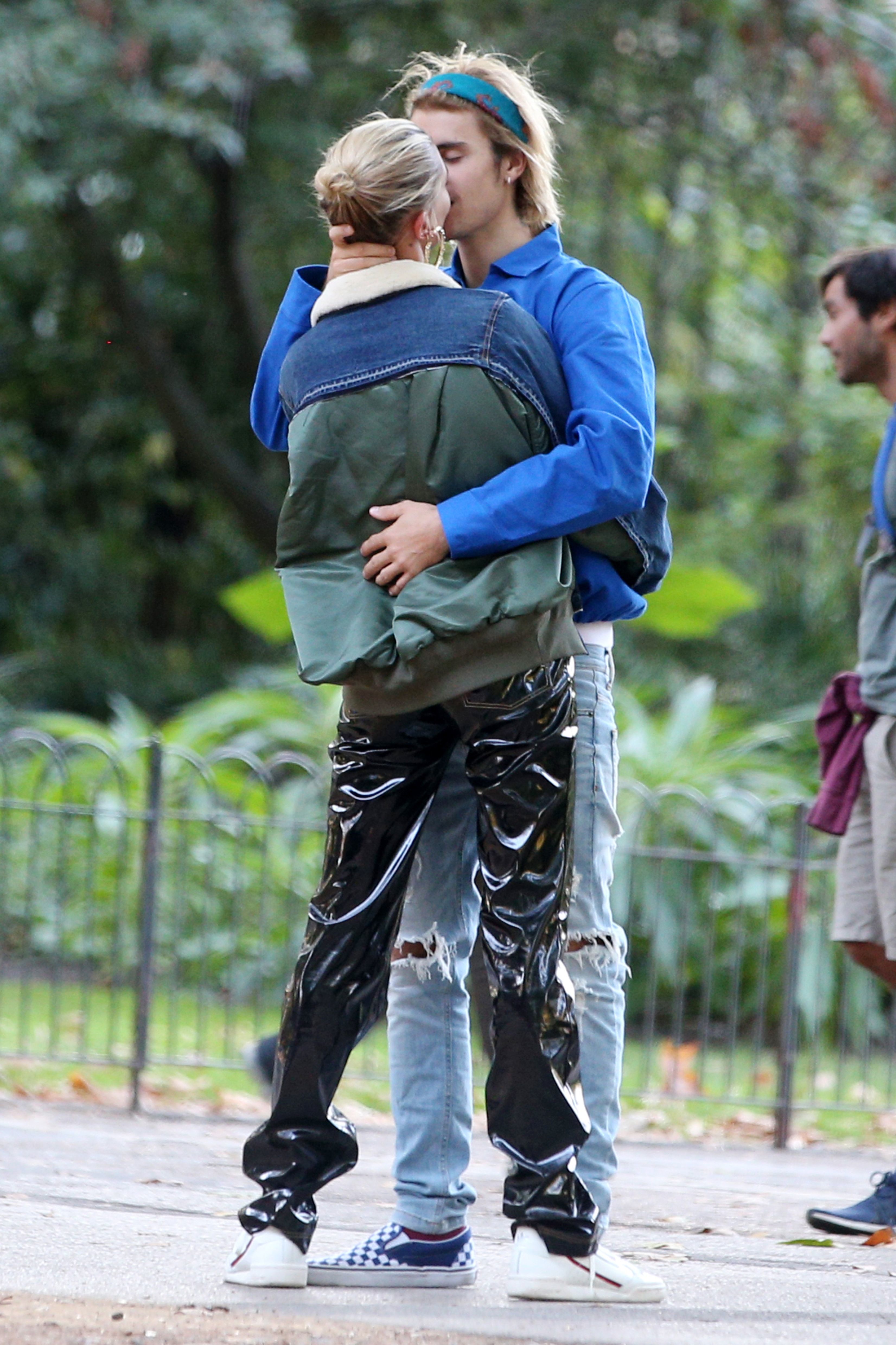 Justin Bieber DID marry Hailey Baldwin at courthouse without prenup