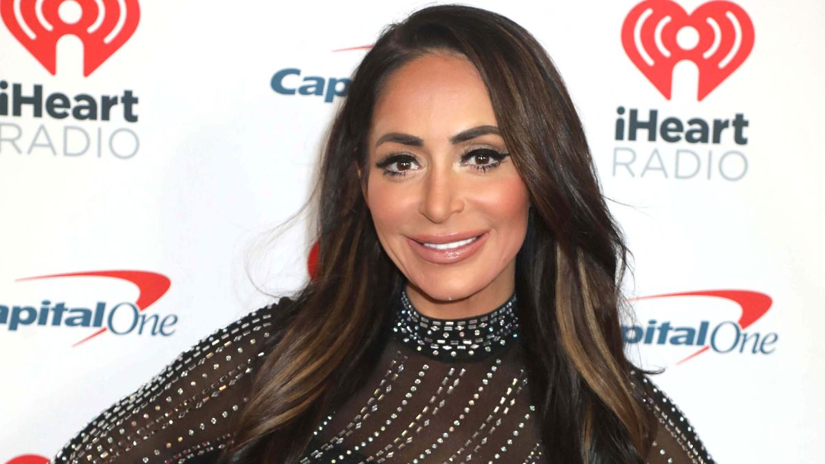 ‘Jersey Shore’ star reveals shock baby news on TV