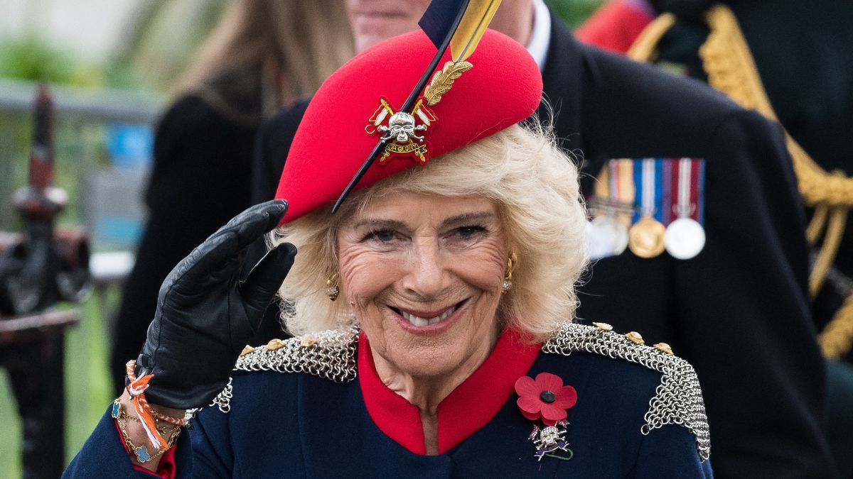does queen camilla still smoke cigarettes I've never seen her tipsy': Tom Parker-Bowles on gossiping with Camilla, her smoking habits and sitting down for a glass of wine https://tatlermagazine.visitlink.me/SIfaO1 5 Things Queen Camilla Had
