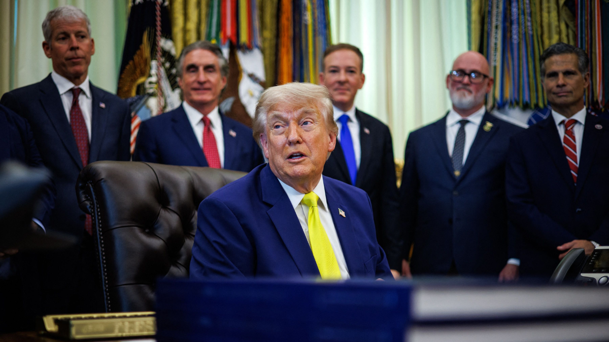 Trump roasted for calling the NBA ‘left wing’