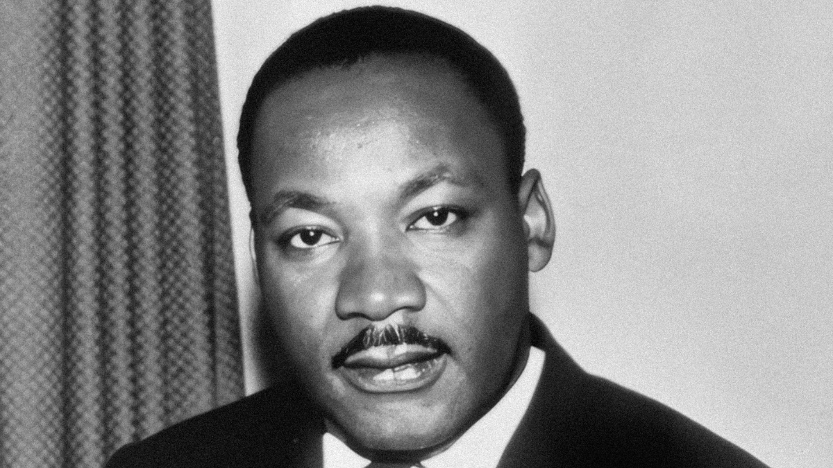 Trump Faces Backlash for Comparing His Crowd to Martin Luther King Jr.’s Trump Faces Backlash for Comparing His Crowd to Martin Luther King Jr.’s