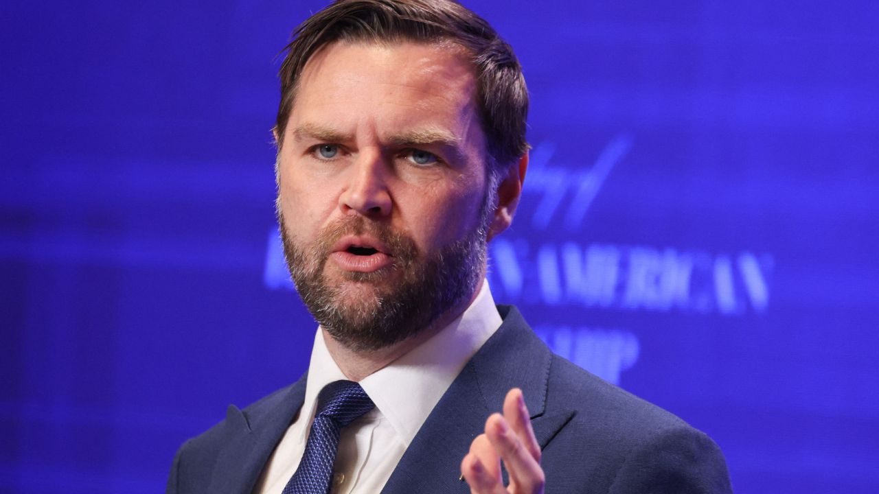 jd-vance-allies-coordinated-effort-republican-party-poison-gop-presidential-nomination