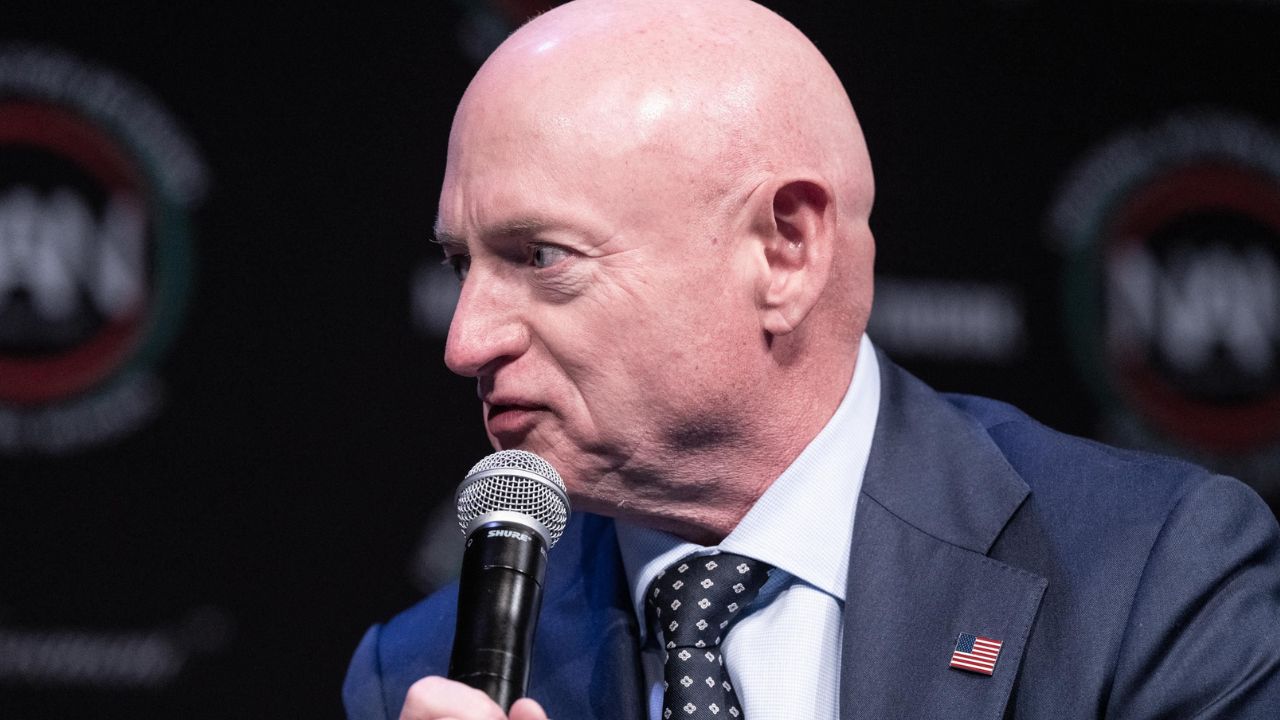 mark-kelly-fresh-presidential-odds-fueling-speculation-2028-entertaining-sharing-ticket-jon-ossoff