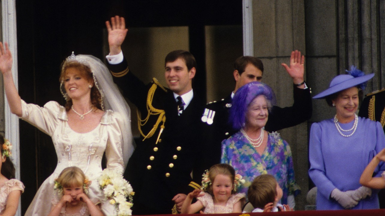 sarah-ferguson-asked-queen-elizabeth-for-friendship